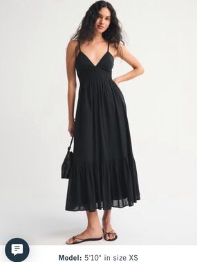 open lace back dress Keller Plissé V Neck Midi Dress main image 0